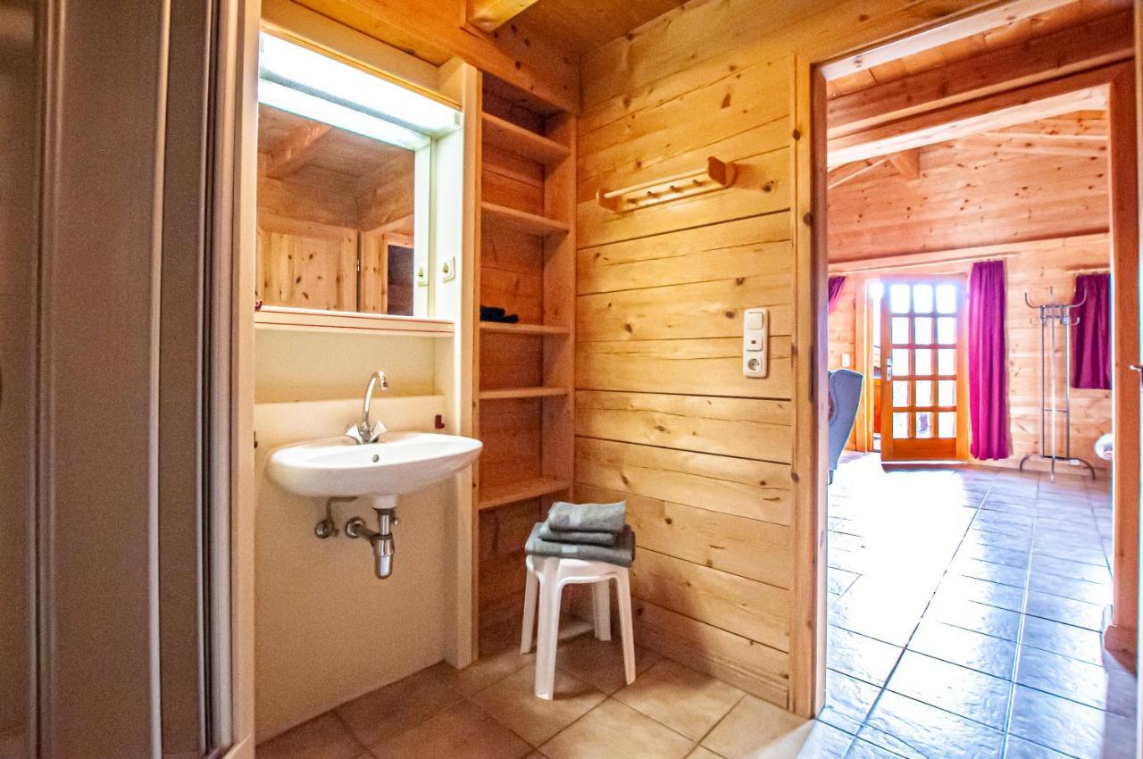 Ruhige Chalets Mit Seeblick In Zentraler Lage Шлирзе Экстерьер фото