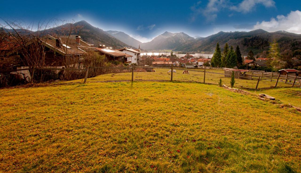Ruhige Chalets Mit Seeblick In Zentraler Lage Шлирзе Экстерьер фото